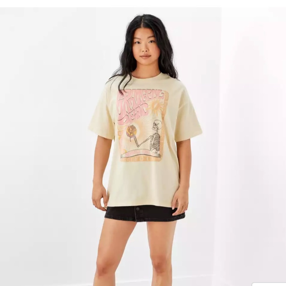 Oversized Grateful Dead T-shirt